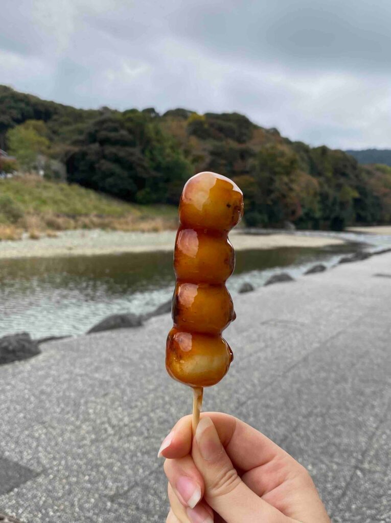 mitarashi-dango